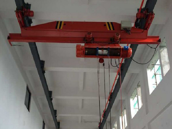 LX型電動單梁懸掛式起重機(jī)